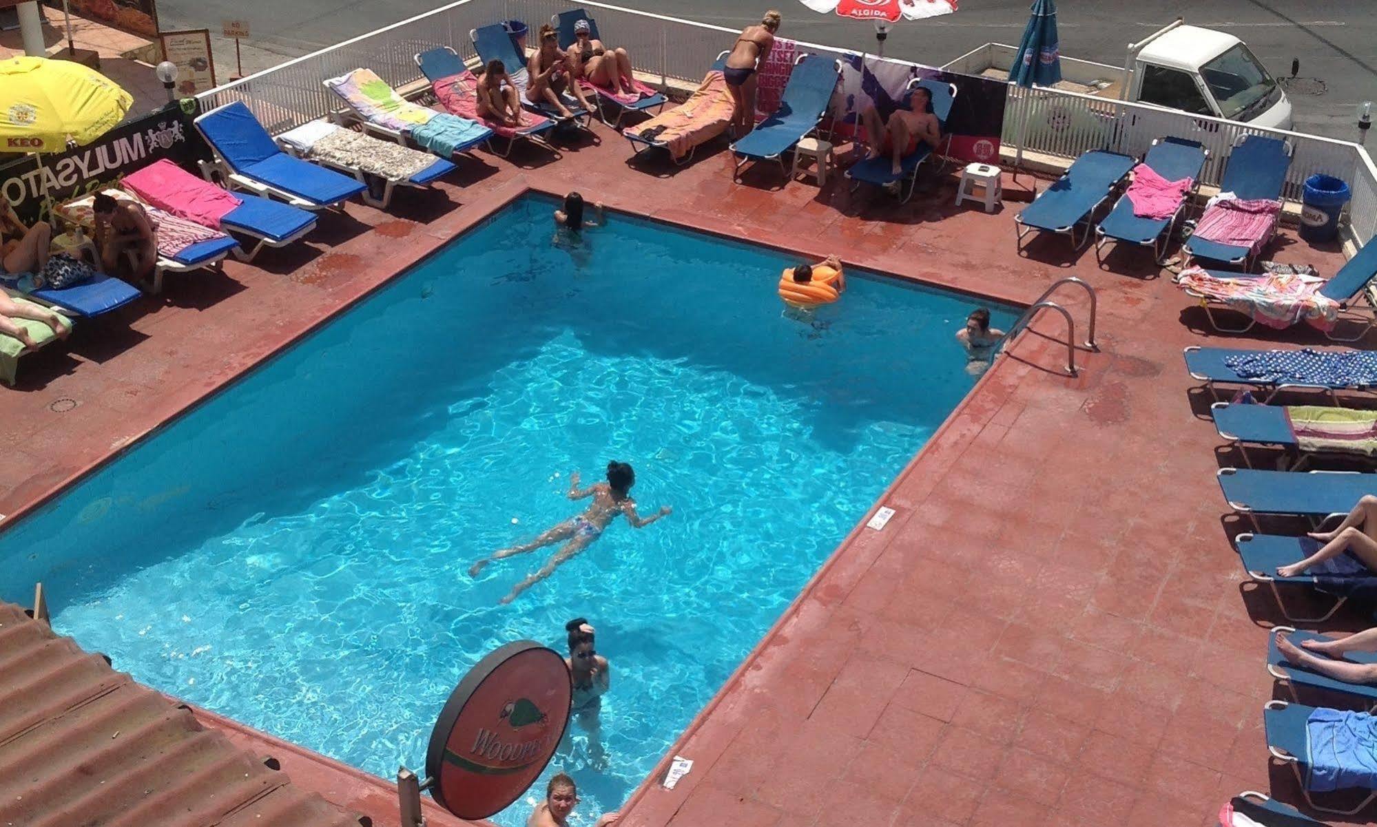 Efi Hotel Apts Ayia Napa Ngoại thất bức ảnh