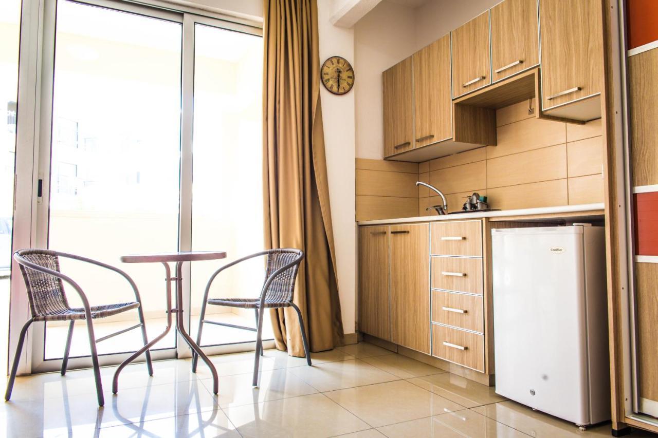 Efi Hotel Apts Ayia Napa Ngoại thất bức ảnh